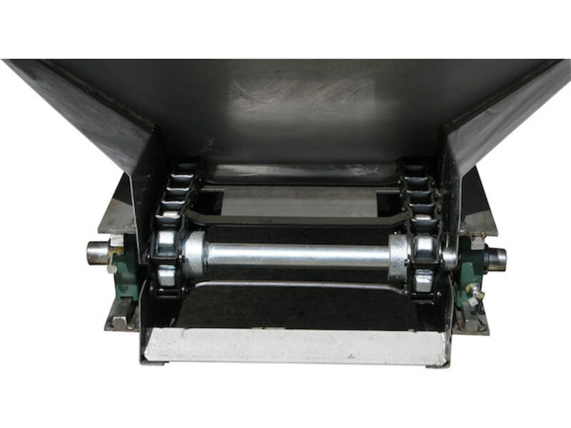 SaltDogg 2 Cubic Yard Electric Stainless Hopper Spreader with Pintle Chain Conveyor 1400601SS | Buyers Products | American Tarping | 4