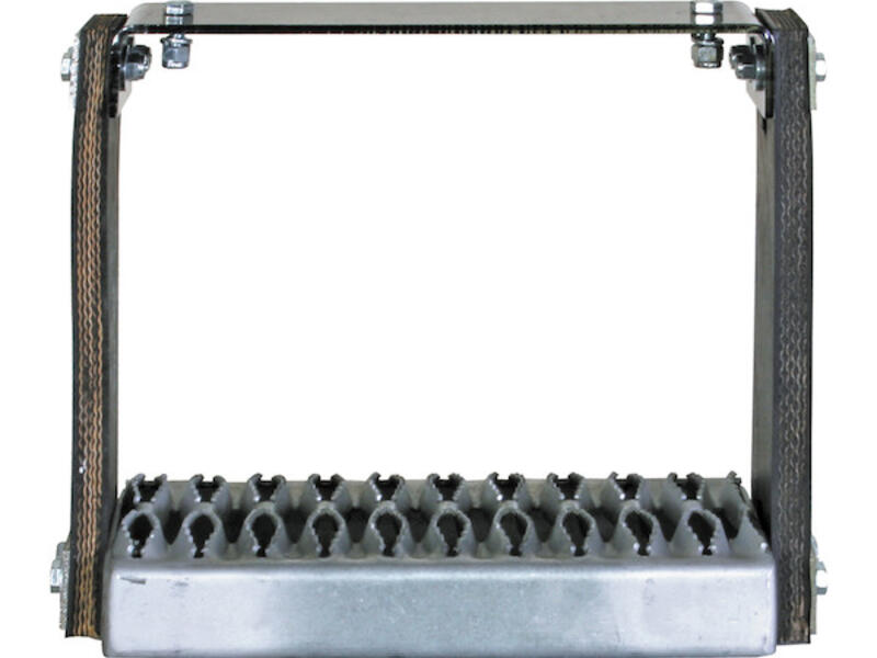 Flexible Rubber Step w/ Galvanized Steel Tread  | Buyers Products | American Tarping Front