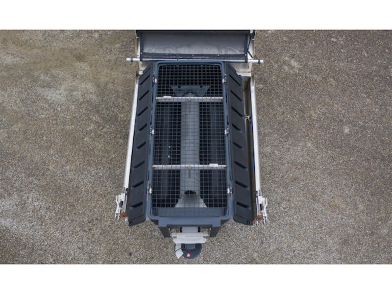 SaltDogg PRO3000 Electric Poly Hopper Spreader with Auger PRO3000 | Buyers Products | American Tarping | 7
