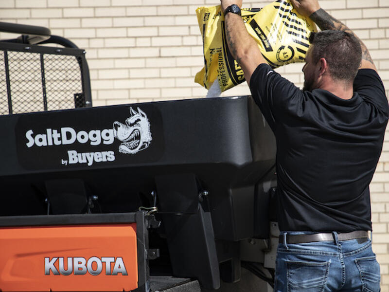 SaltDogg SHPE0750 Electric Poly Hopper Spreader SHPE0750 | Buyers Products | American Tarping | 4